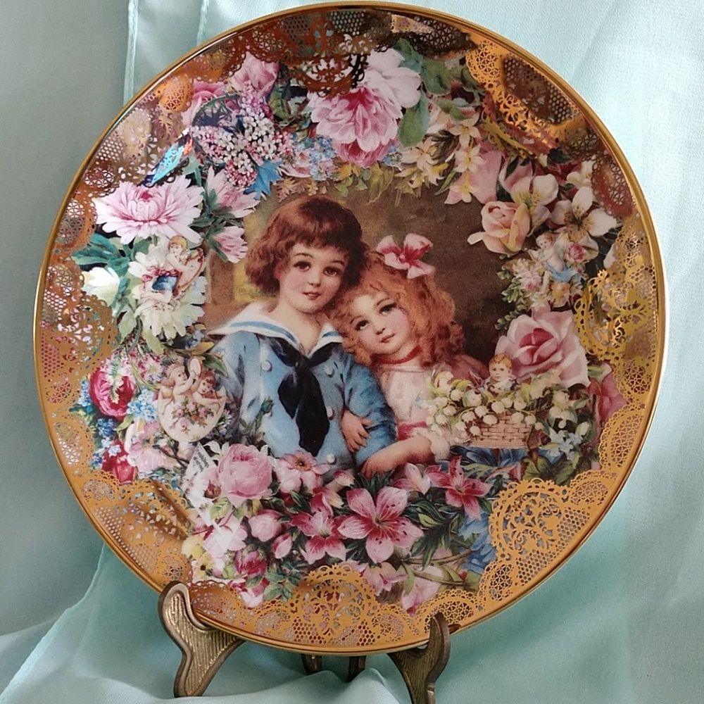 Romantic Victorian Keepsakes Plate
